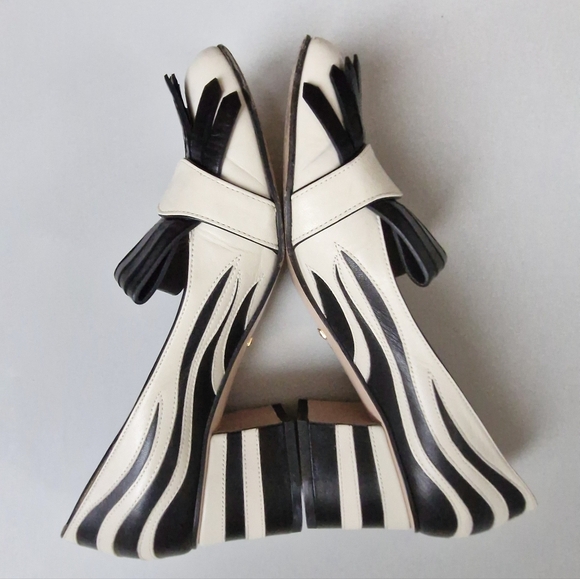 Gucci marmont zebra leather heels - Picture 3 of 8